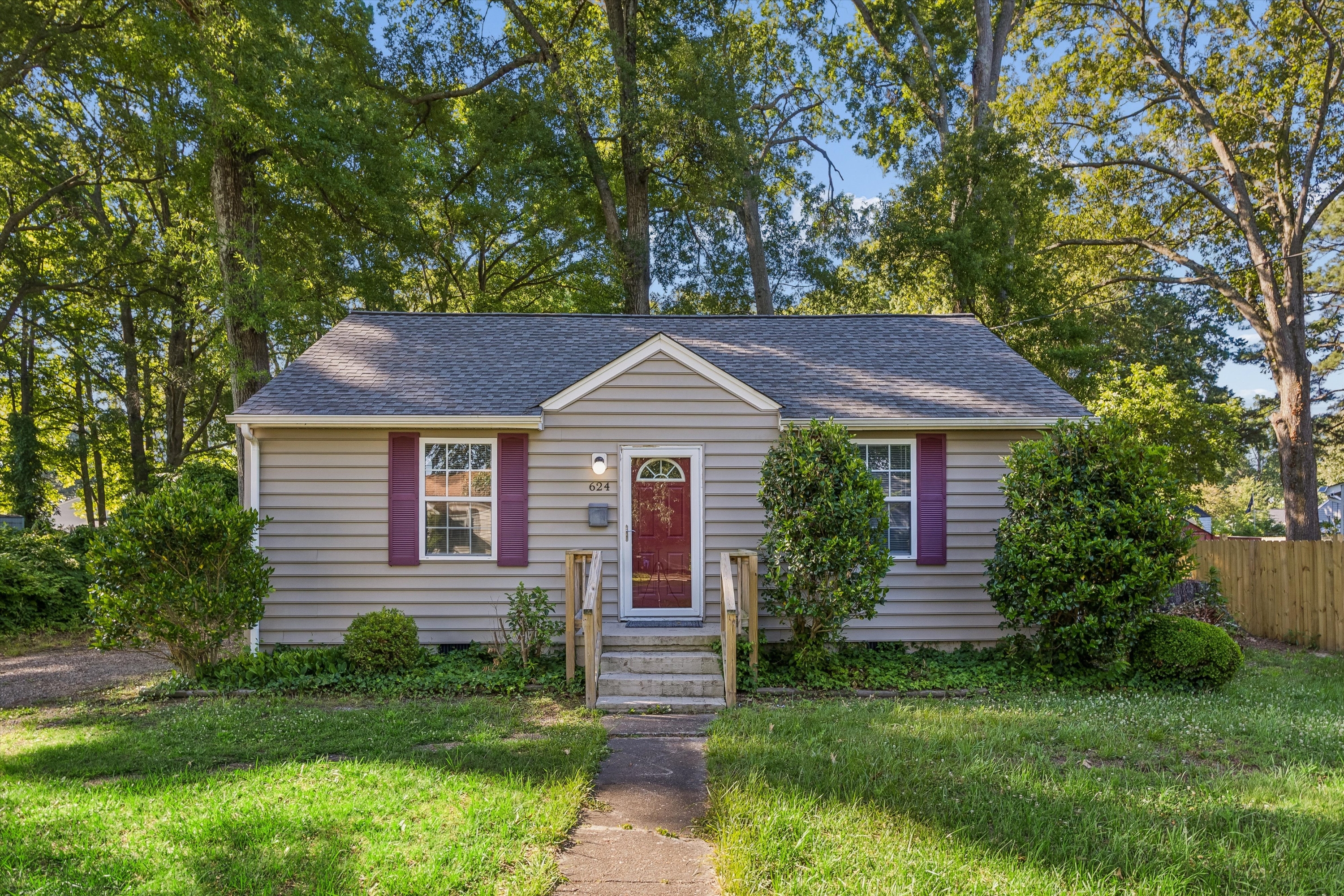 Property main image